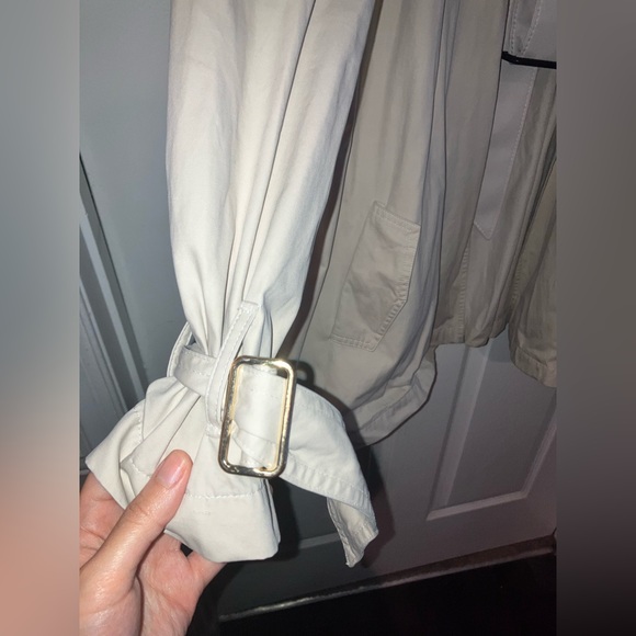 Calvin Klein beige waist end trench coat - Picture 2 of 8